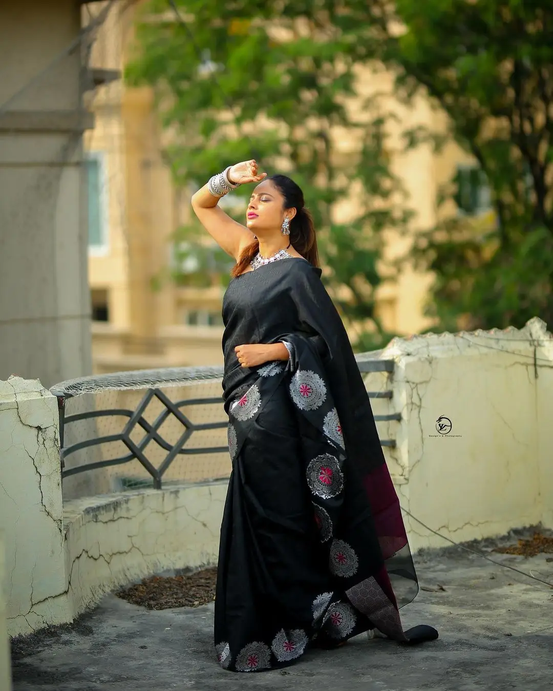 Nandita Swetha in Traditional Black Saree Sleeveless Blouse